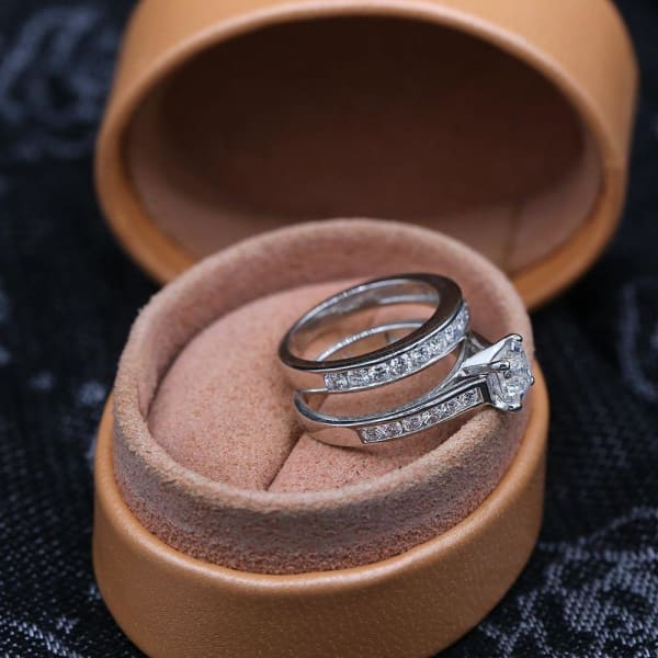 Platinum Three Stone Blue Sapphire And Diamond Engagement Ring #106643 -  Seattle Bellevue | Joseph Jewelry